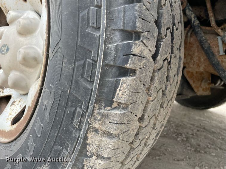 image for item LY9738 1998 Ford F250  pickup truck