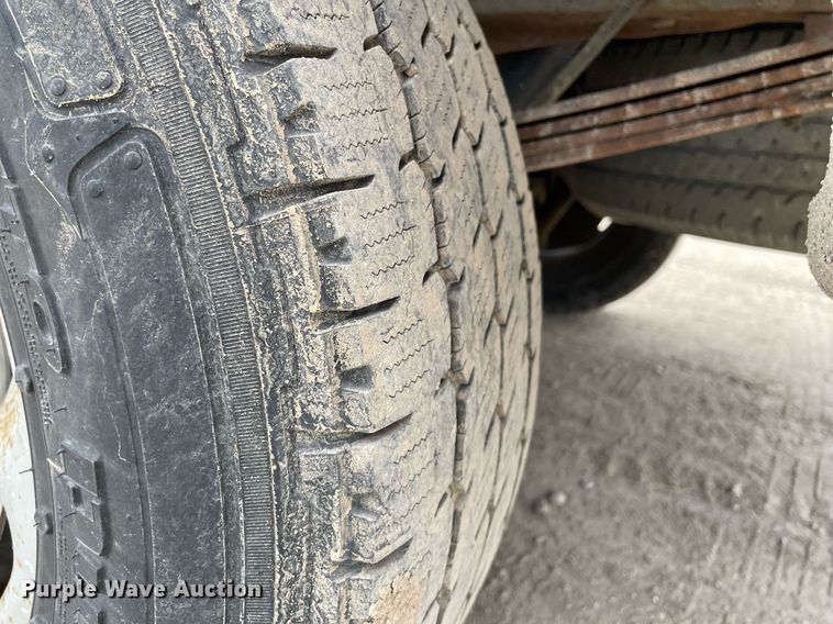 image for item LY9738 1998 Ford F250  pickup truck