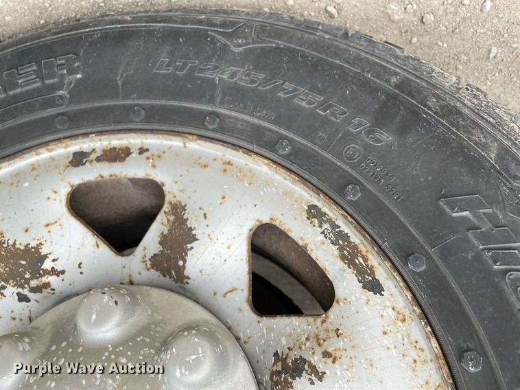 image for item LY9738 1998 Ford F250  pickup truck