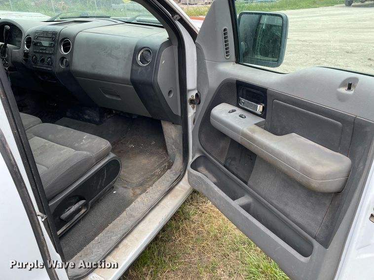 image for item LY9743 2006 Ford F150  pickup truck