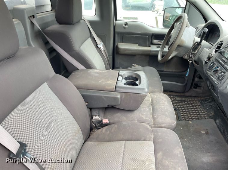 image for item LY9743 2006 Ford F150  pickup truck