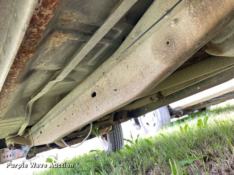 image for item LY9744 1986 Ford F250  SuperCab pickup truck