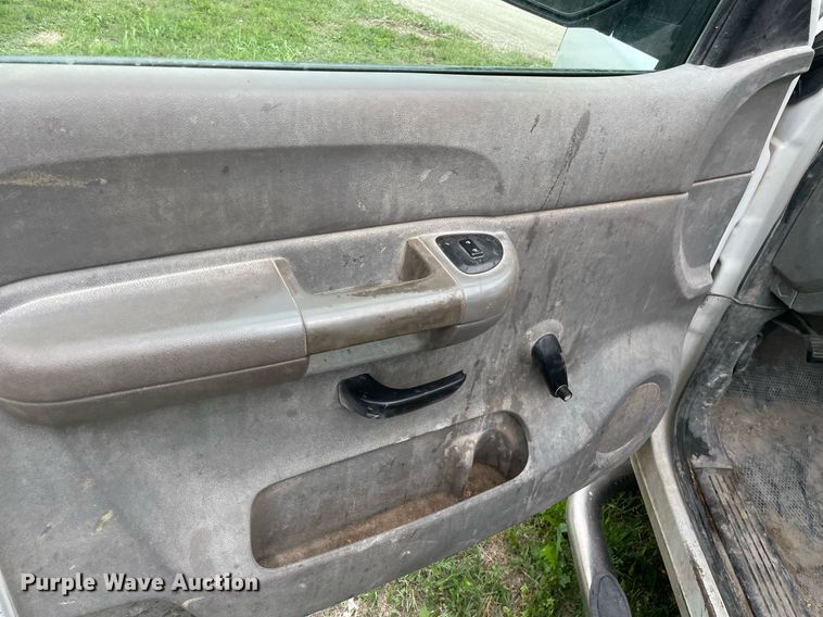 image for item LY9747 2009 Chevrolet Silverado 2500HD  Crew Cab pickup truck