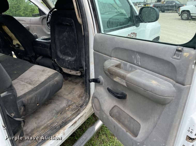 image for item LY9747 2009 Chevrolet Silverado 2500HD  Crew Cab pickup truck