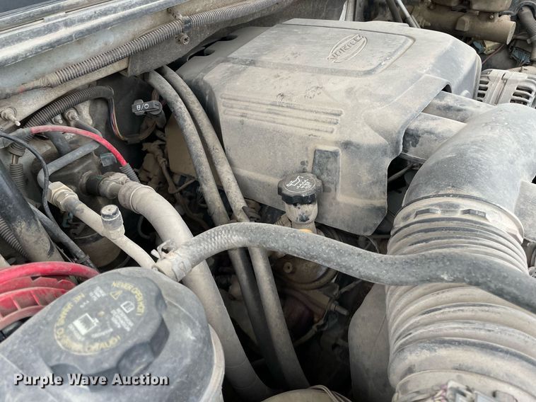 image for item LY9747 2009 Chevrolet Silverado 2500HD  Crew Cab pickup truck