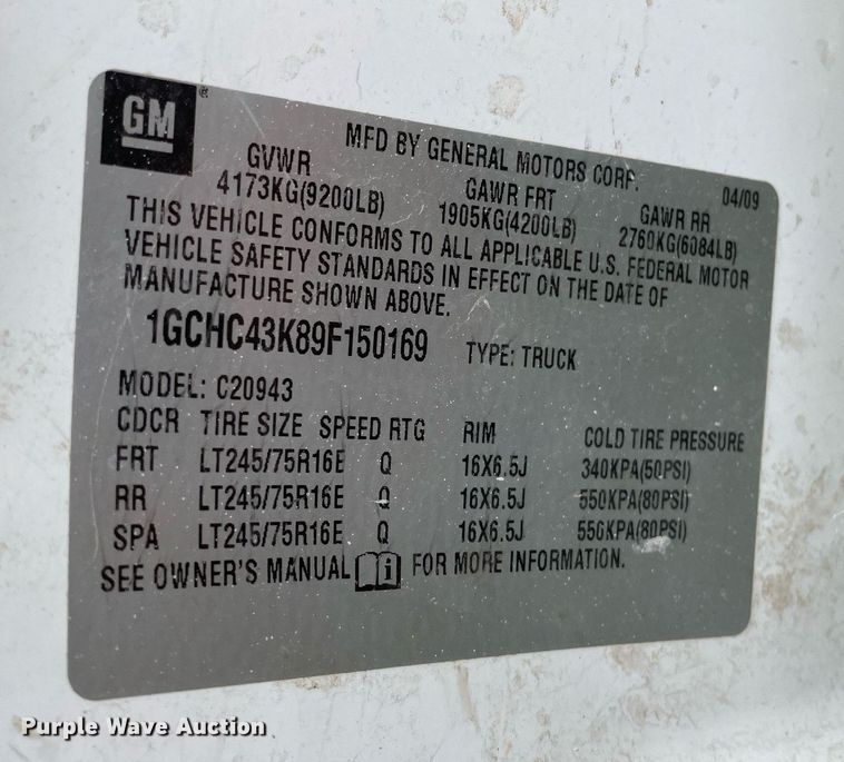 image for item LY9747 2009 Chevrolet Silverado 2500HD  Crew Cab pickup truck