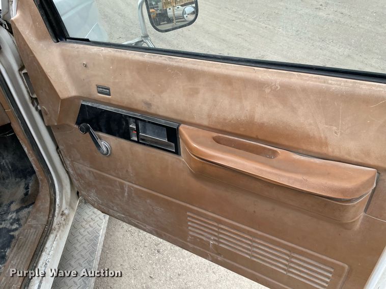 image for item LY9748 1991 Chevrolet K3500  Ext. Cab utility bed pickup truck