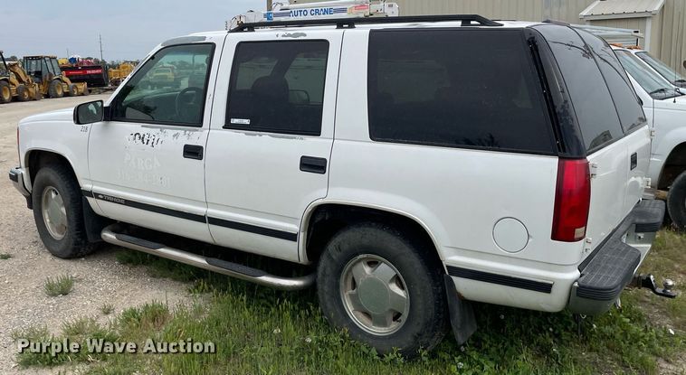 image for item LY9750 1999 Chevrolet Tahoe  SUV