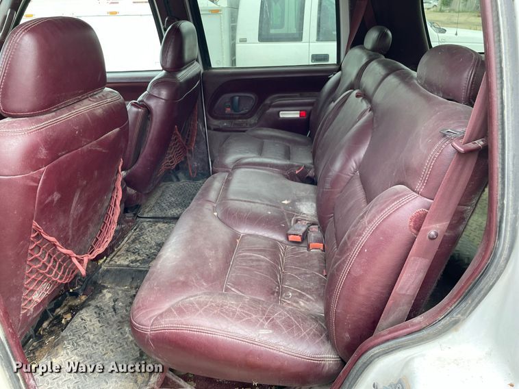 image for item LY9750 1999 Chevrolet Tahoe  SUV