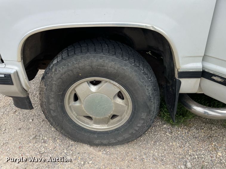 image for item LY9750 1999 Chevrolet Tahoe  SUV