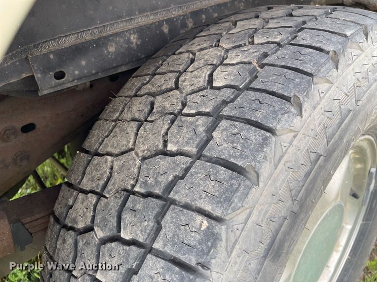 image for item LY9750 1999 Chevrolet Tahoe  SUV