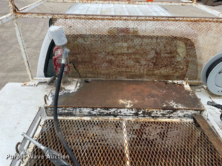 image for item LY9751 2004 Ford F350 Super Duty  Crew Cab utility bed pickup truck