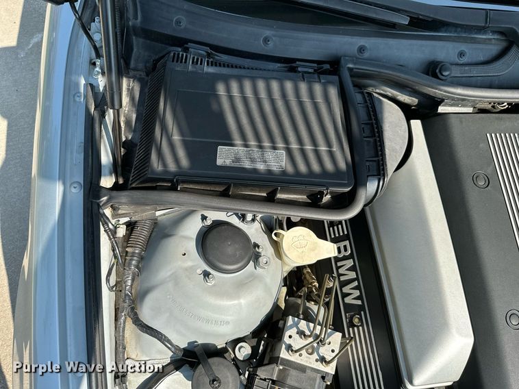 image for item MB9533 1998 BMW 540i