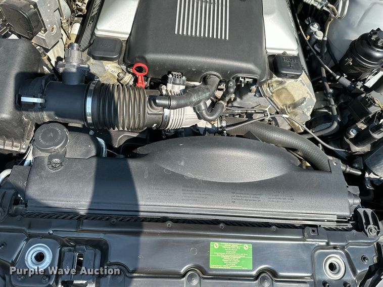 image for item MB9533 1998 BMW 540i