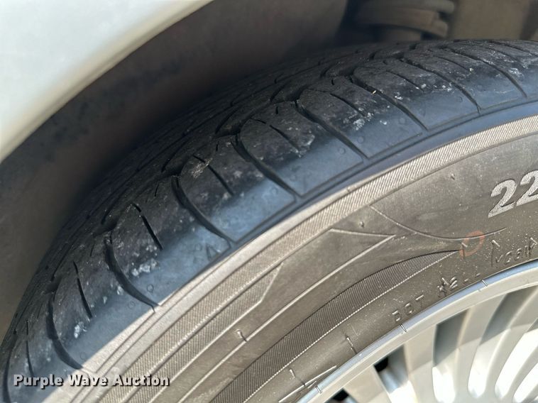 image for item MB9533 1998 BMW 540i