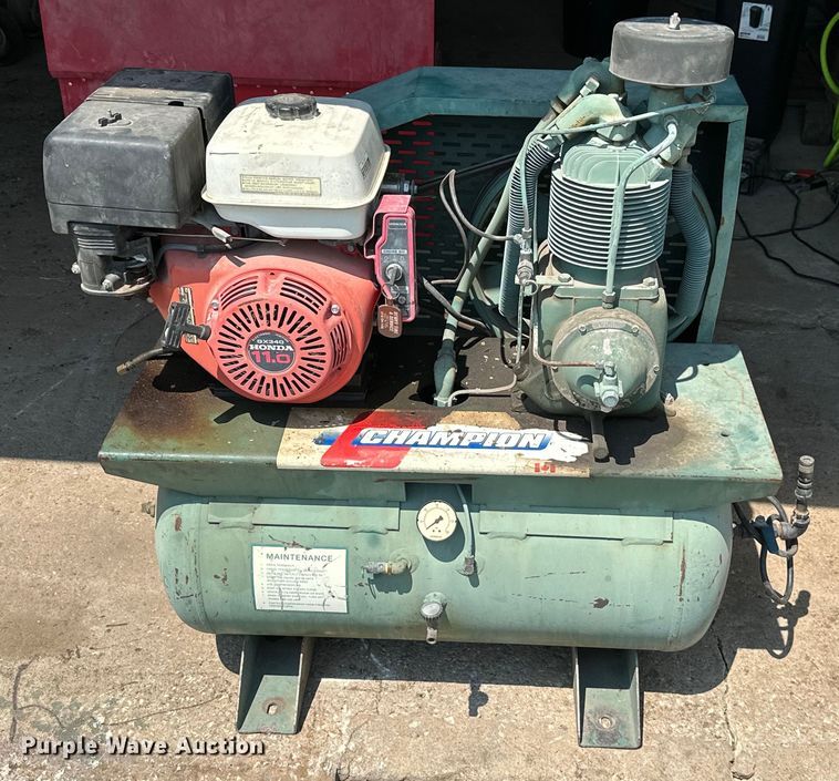 image for item MB9539 Champion  air compressor