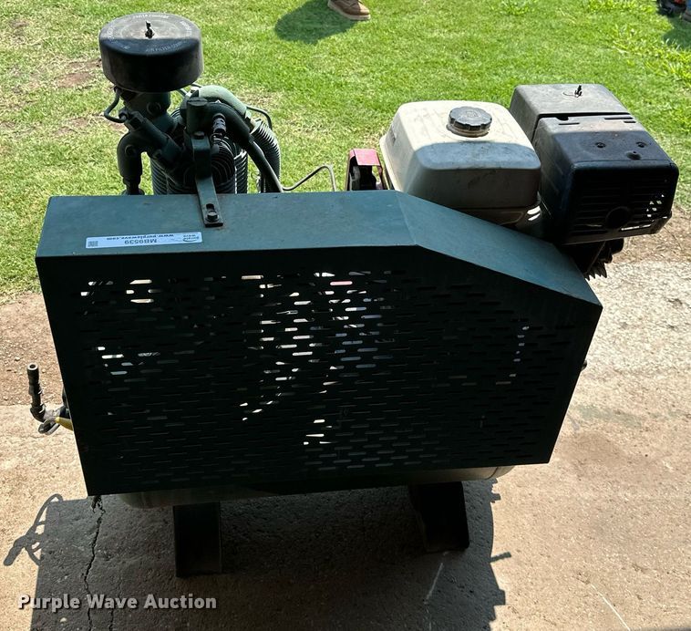 image for item MB9539 Champion  air compressor