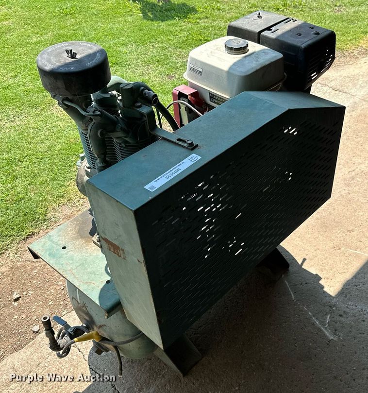 image for item MB9539 Champion  air compressor