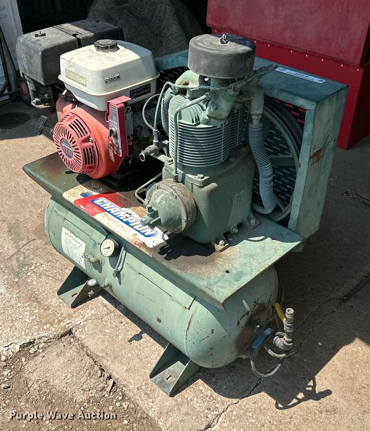 image for item MB9539 Champion  air compressor
