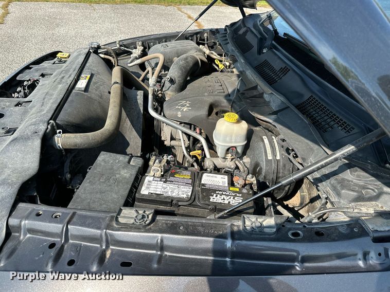 image for item MB9542 2016 Dodge Ram 1500  Crew Cab pickup truck