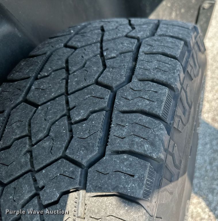 image for item MB9542 2016 Dodge Ram 1500  Crew Cab pickup truck