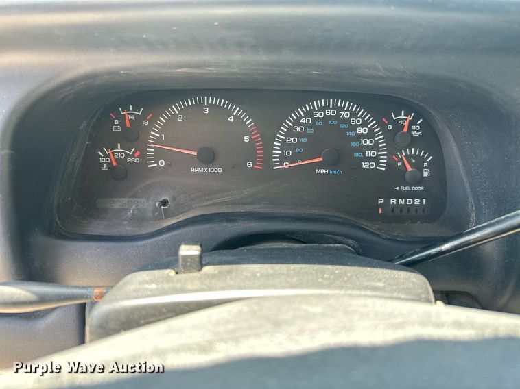 image for item MB9547 1998 Dodge Dakota  Club Cab pickup truck