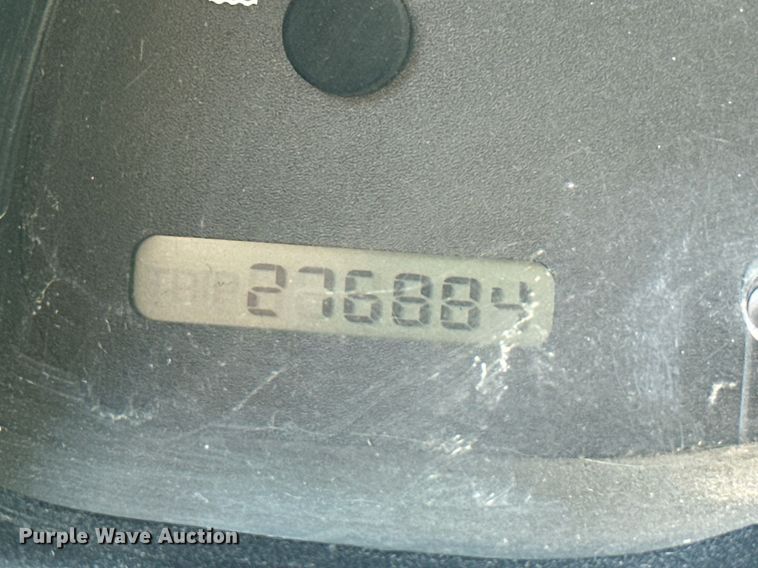 image for item MB9547 1998 Dodge Dakota  Club Cab pickup truck