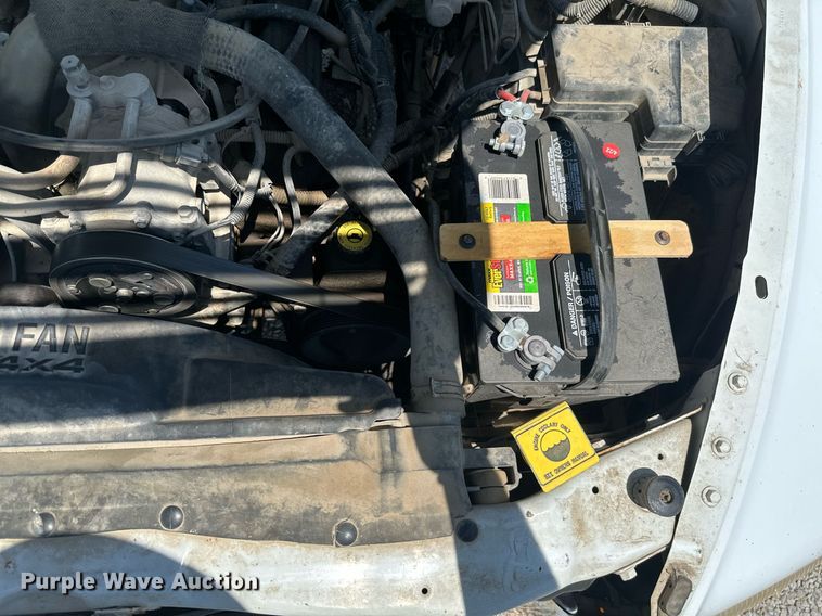 image for item MB9547 1998 Dodge Dakota  Club Cab pickup truck