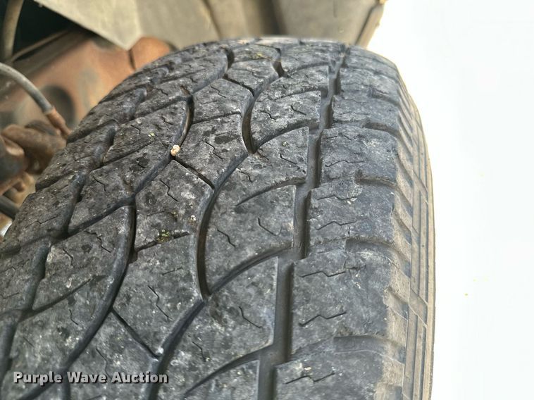 image for item MB9547 1998 Dodge Dakota  Club Cab pickup truck