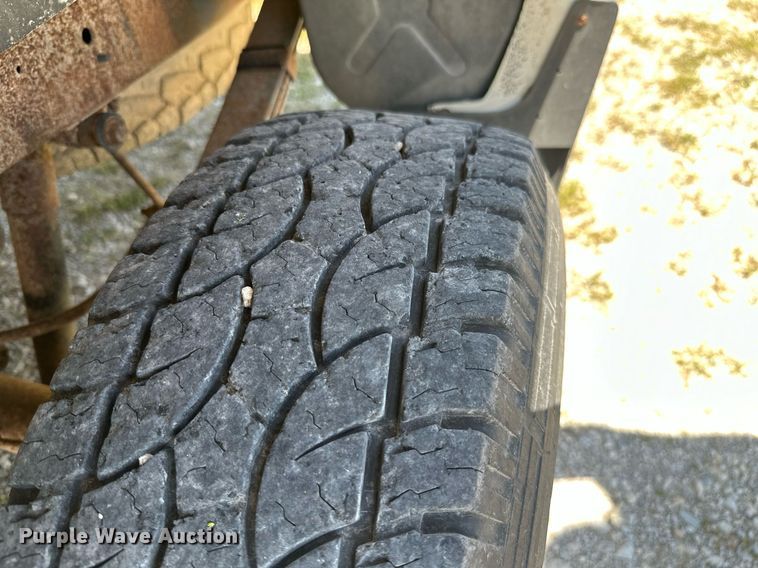 image for item MB9547 1998 Dodge Dakota  Club Cab pickup truck