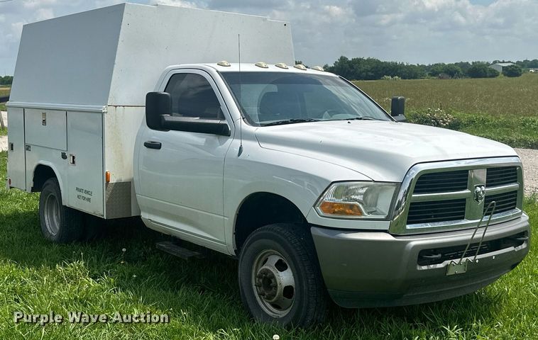 image for item MB9566 2011 Dodge Ram 3500  utility bed pickup truck