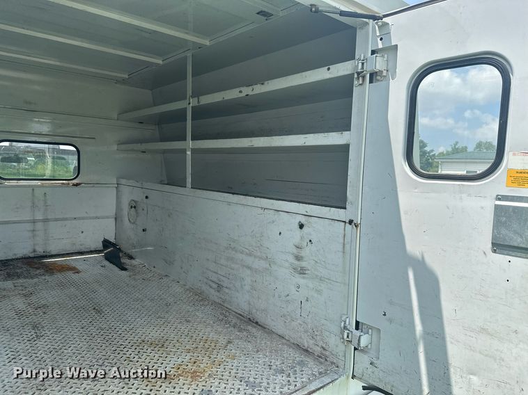 image for item MB9566 2011 Dodge Ram 3500  utility bed pickup truck