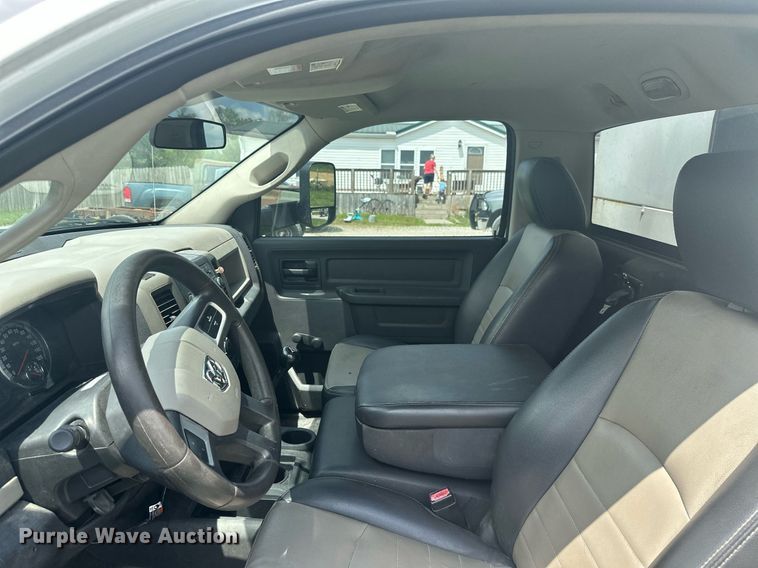 image for item MB9566 2011 Dodge Ram 3500  utility bed pickup truck