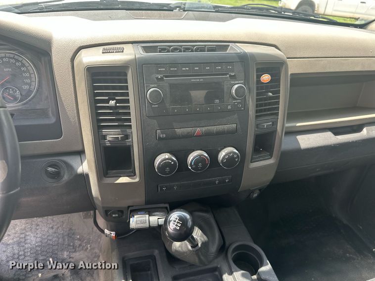 image for item MB9566 2011 Dodge Ram 3500  utility bed pickup truck