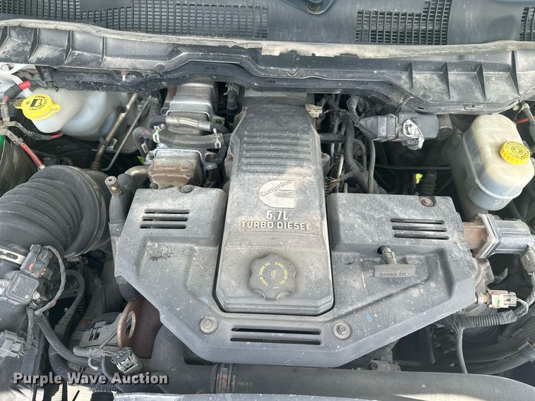 image for item MB9566 2011 Dodge Ram 3500  utility bed pickup truck