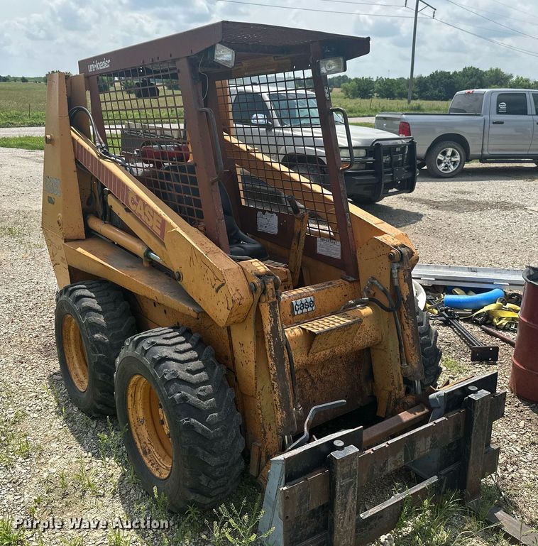 image for item MB9567 1987 Case 1835C  skid steer loader