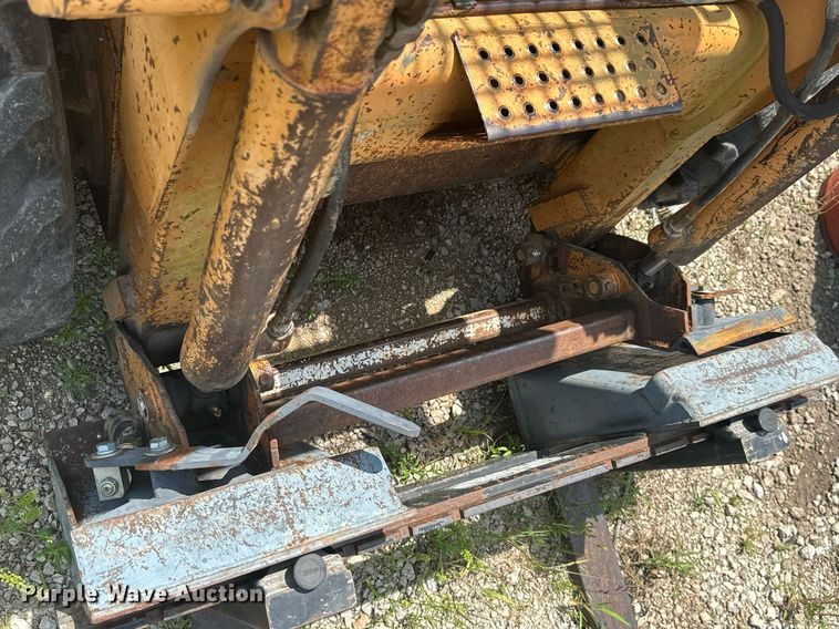 image for item MB9567 1987 Case 1835C  skid steer loader