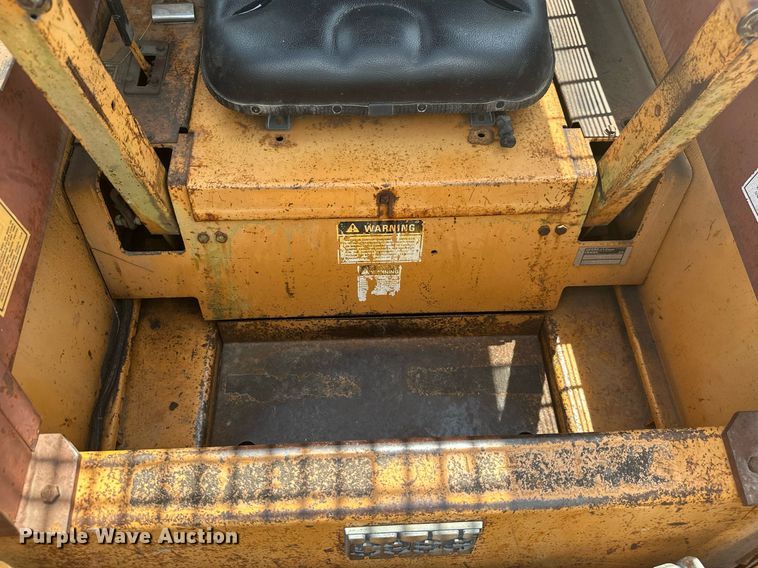 image for item MB9567 1987 Case 1835C  skid steer loader