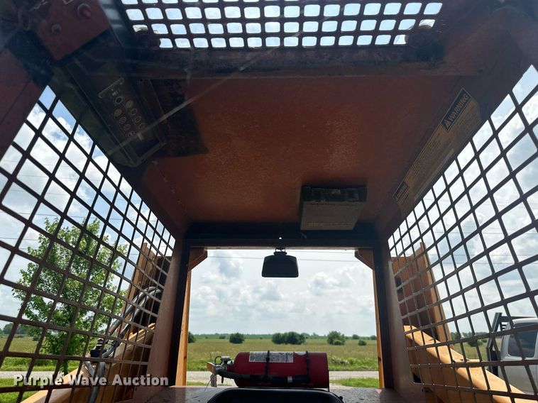 image for item MB9567 1987 Case 1835C  skid steer loader