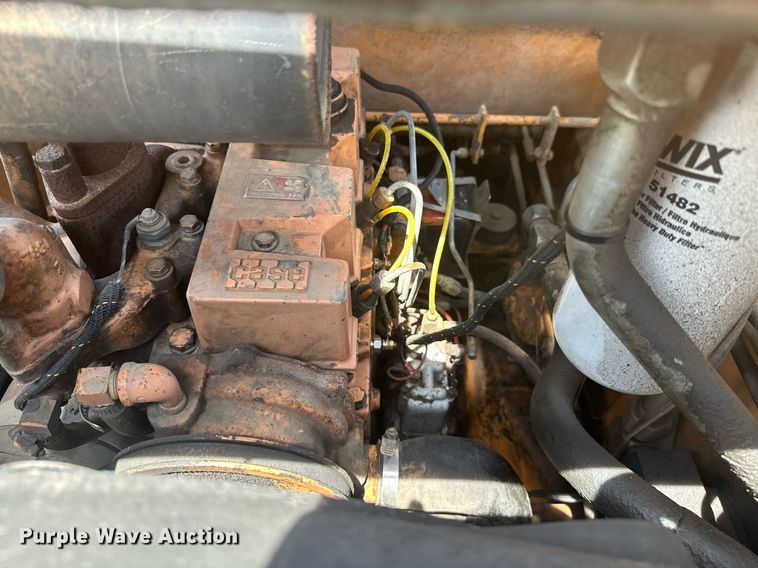 image for item MB9567 1987 Case 1835C  skid steer loader