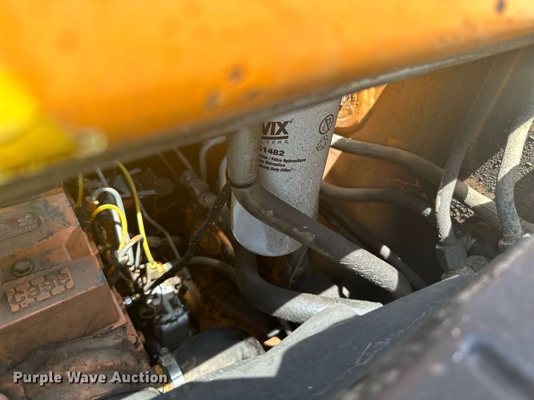 image for item MB9567 1987 Case 1835C  skid steer loader