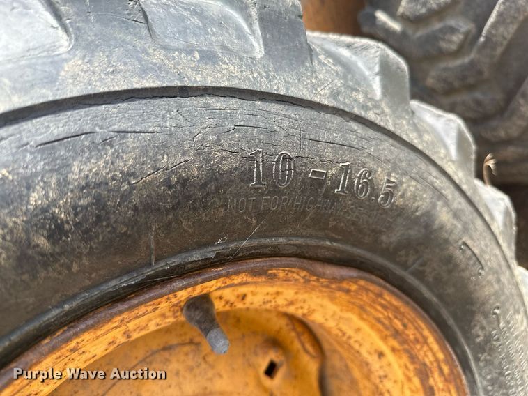 image for item MB9567 1987 Case 1835C  skid steer loader