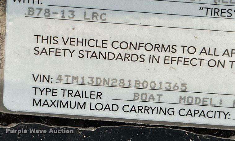 image for item MB9606 2001 Sun Tracker  pontoon boat