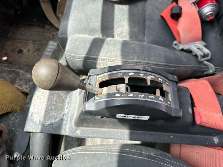 image for item MB9610 1994 Jeep Wrangler  SUV