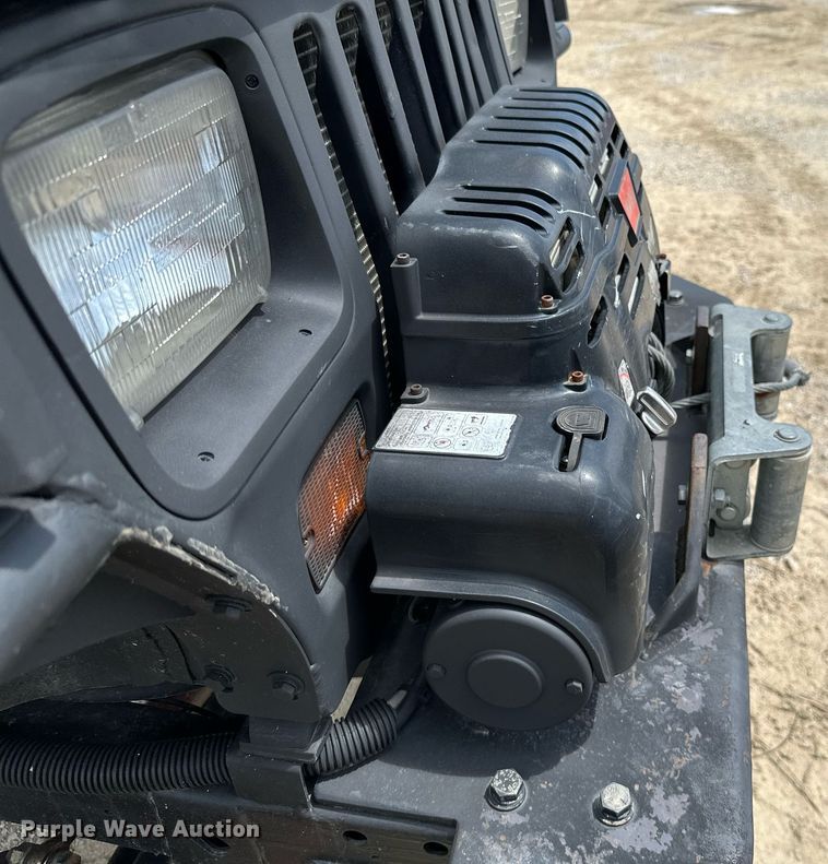 image for item MB9610 1994 Jeep Wrangler  SUV