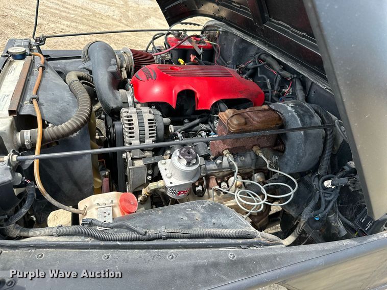 image for item MB9610 1994 Jeep Wrangler  SUV