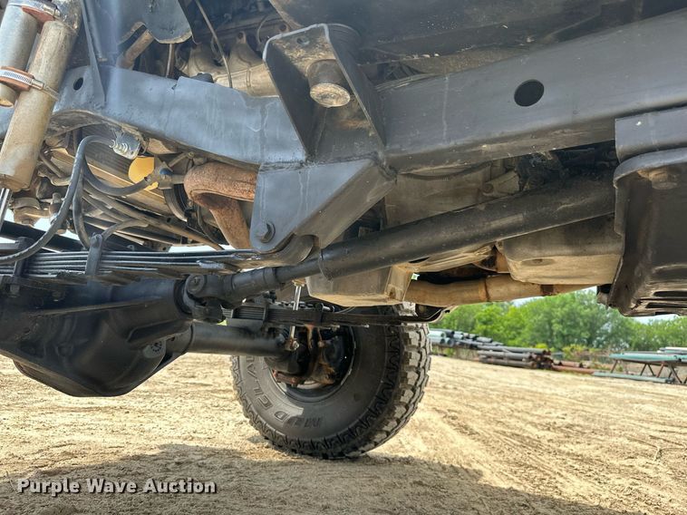 image for item MB9610 1994 Jeep Wrangler  SUV