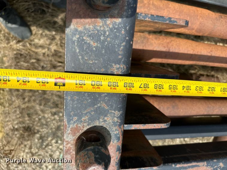 image for item MB9611 Approximately 32 drill stems
