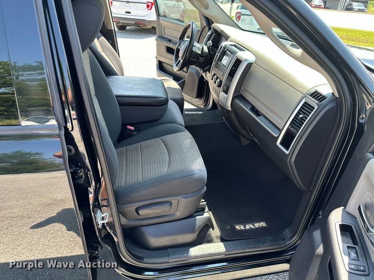 image for item MB9622 2012 Dodge Ram 1500 Big Horn  Quad Cab pickup truck