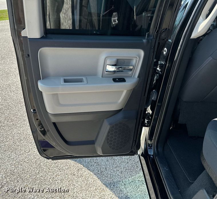 image for item MB9622 2012 Dodge Ram 1500 Big Horn  Quad Cab pickup truck